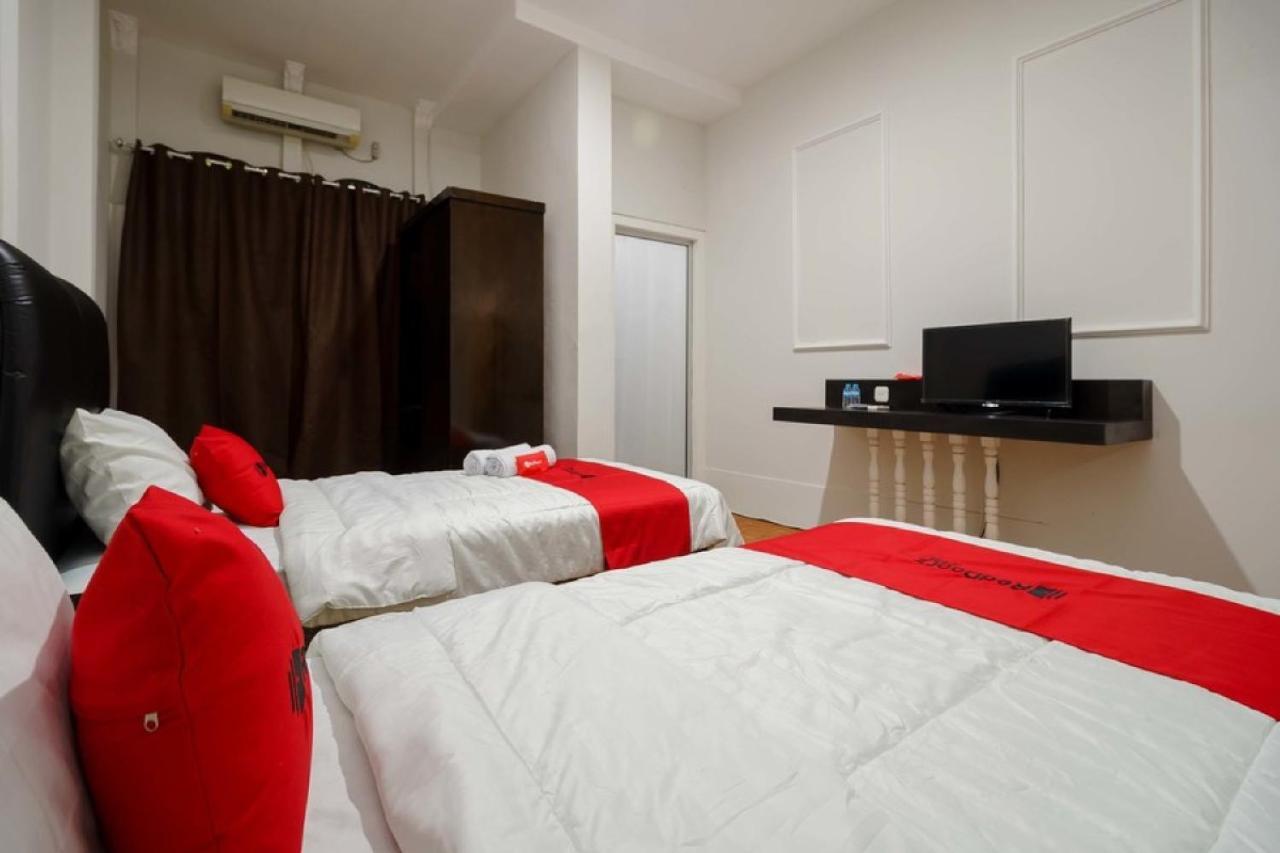 RedDoorz Syariah near Suzuya Mall Banda Aceh 2 Geutieue Bagian luar foto