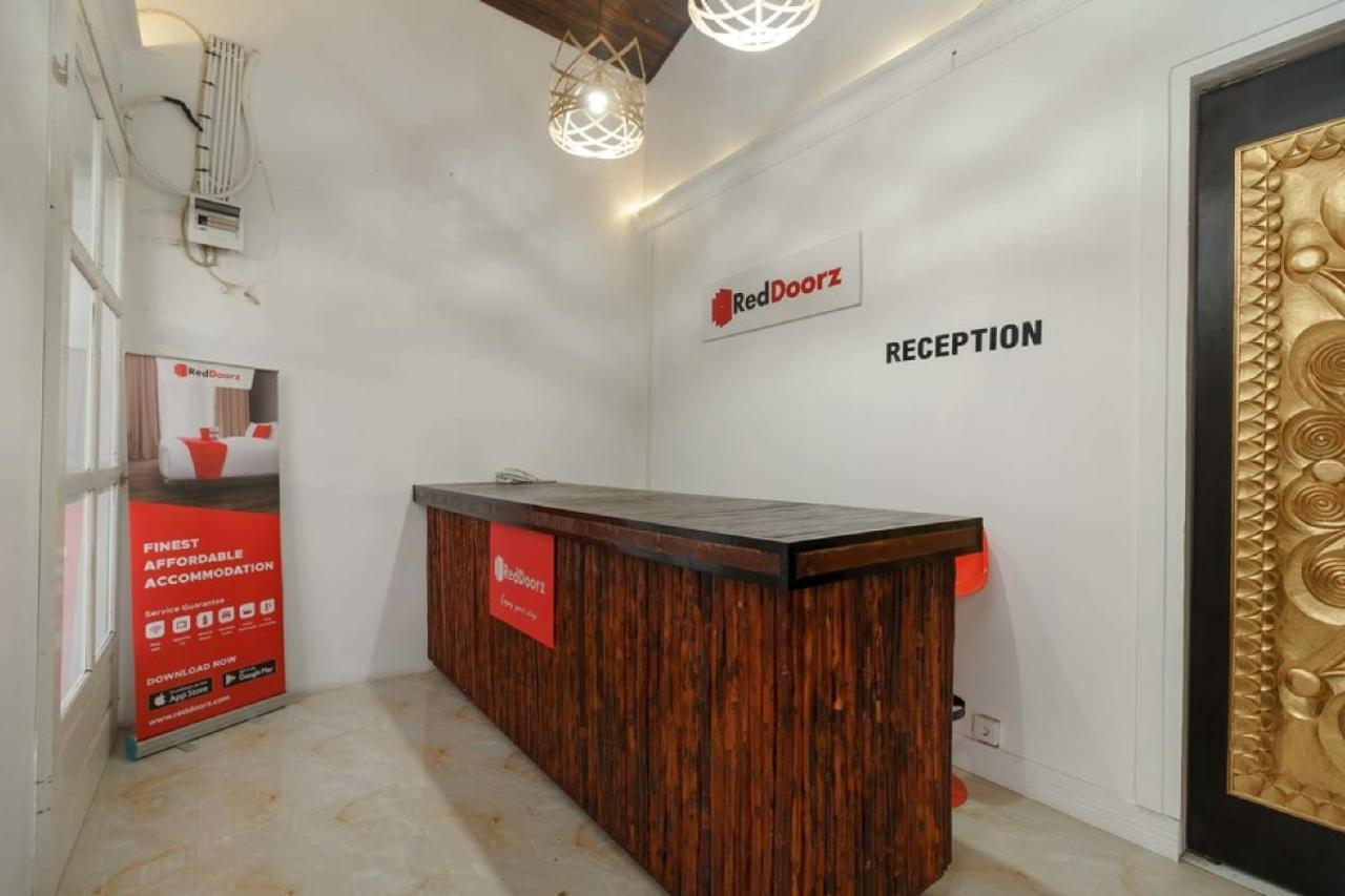 RedDoorz Syariah near Suzuya Mall Banda Aceh 2 Geutieue Bagian luar foto